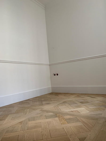 Aged_Versailles_parquet_panels_13_resize